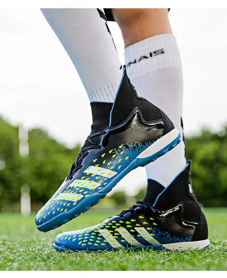 Adult High-Top Soccer Cleats for Pro Matches