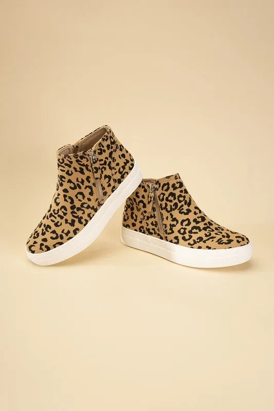 HIGH TOP LEOPARD SNEAKERS