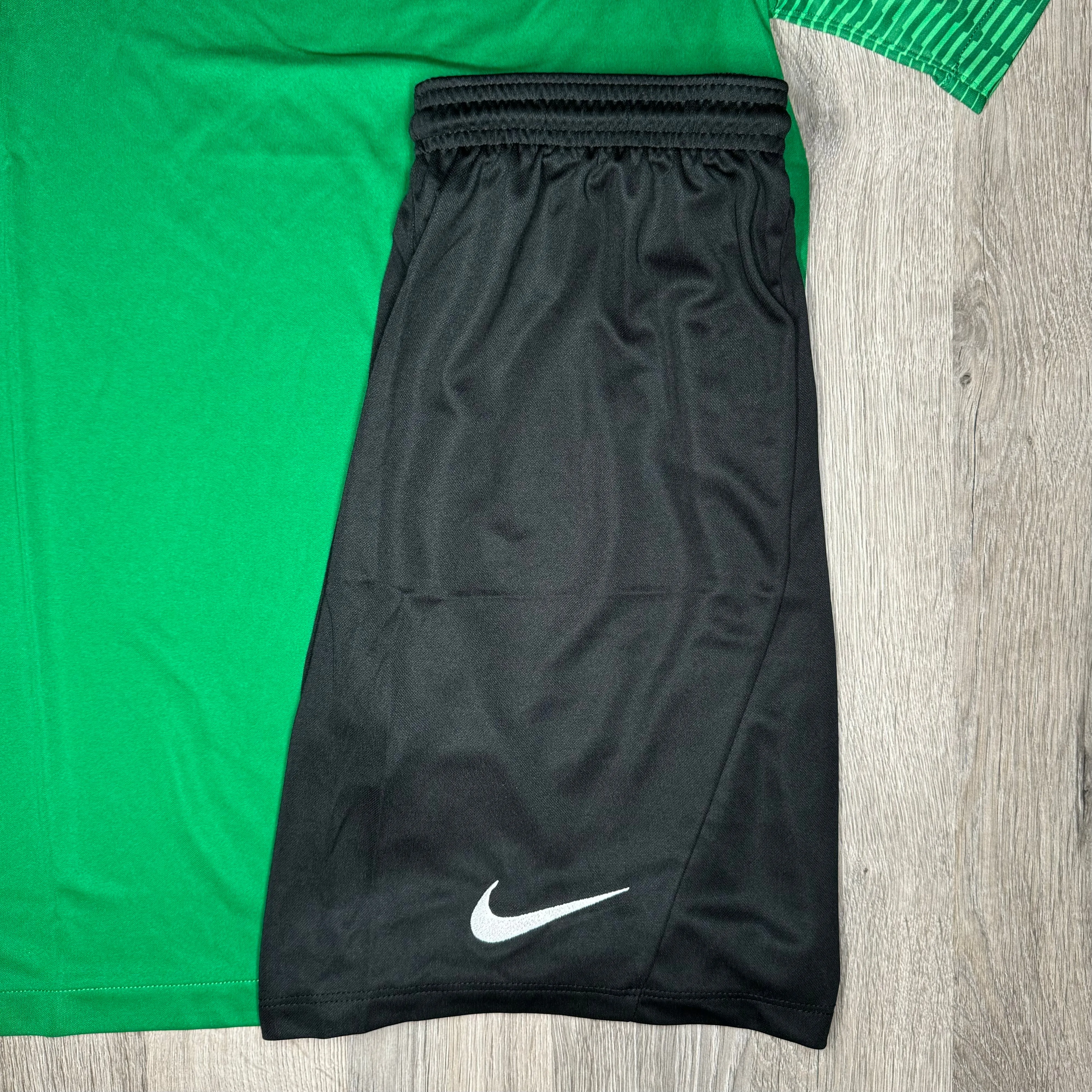 Nike Dri Fit Academy Set - Tee & Shorts - Green / Black (Junior)